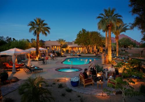 Úszómedence, The Hermosa Inn in Paradise Valley Úszómedence, The Hermosa Inn in Paradise Valley