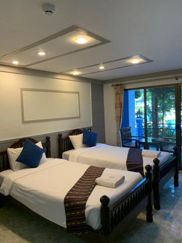 Blue Garden Resort near Underwater World Pattaya Blue Garden Resort near Underwater World Pattaya