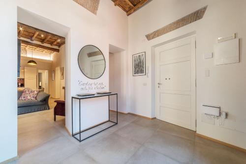 Luxurious Apartment Heart of Trastevere - image 8