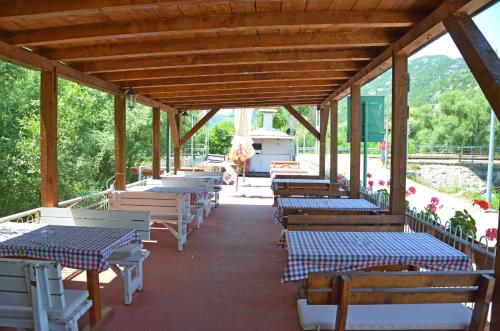 Restoran, Hotel Pelikan Virpazar in Virpazar Restoran, Hotel Pelikan Virpazar in Virpazar