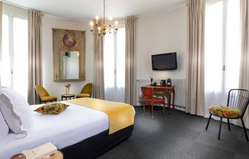 Hotel Saint Regis in Chalon-sur-Saone Hotel Saint Regis in Chalon-sur-Saone