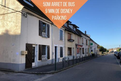 Entrance, Self Checkin Automatique - 9 min Disney - LE ZEN - COSYRENTING in Villeneuve-le-Comte Entrance, Self Checkin Automatique - 9 min Disney - LE ZEN - COSYRENTING in Villeneuve-le-Comte