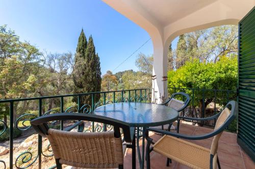 Casa Ouricos Large Pool BBQ Walk to beach in โปโกปาร์ติโด Casa Ouricos Large Pool BBQ Walk to beach in โปโกปาร์ติโด