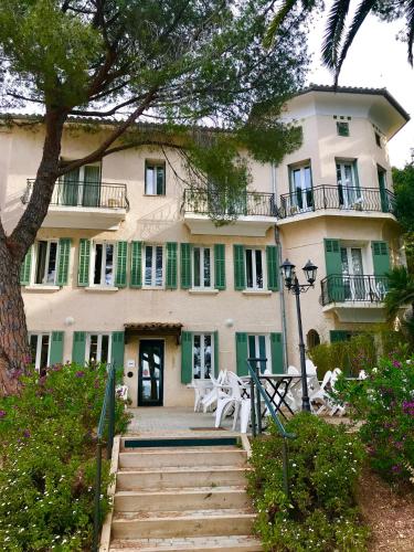 Bejárat, VTF Clairefont in Bandol Bejárat, VTF Clairefont in Bandol