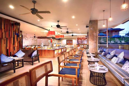 Food and beverages, Harper Kuta by ASTON near Kuta Beach Food and beverages, Harper Kuta by ASTON near Kuta Beach