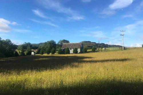 Garden, Converted Barn in Fields near Loch Ness in Market Hill Garden, Converted Barn in Fields near Loch Ness in Market Hill
