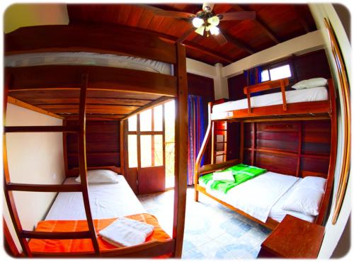 Esperanto Bed & Breakfast Surf Hostel in Montañita Esperanto Bed & Breakfast Surf Hostel in Montañita