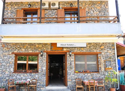 Entrance, Guesthouse Syntrofia in Psarades Entrance, Guesthouse Syntrofia in Psarades