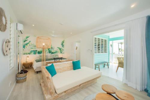 Raiatea Lodge Hotel in Raiatea Raiatea Lodge Hotel in Raiatea