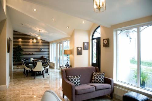 Вид, Rivermount House in Кинсейл Вид, Rivermount House in Кинсейл