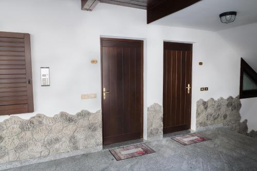 Entrance, Villa Erika in Madonna di Campiglio City Center Entrance, Villa Erika in Madonna di Campiglio City Center
