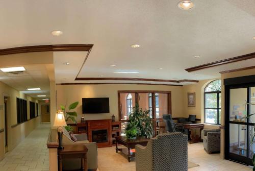 Lobby, Baymont by Wyndham Asheville/Biltmore Village in Asheville (NC) Lobby, Baymont by Wyndham Asheville/Biltmore Village in Asheville (NC)