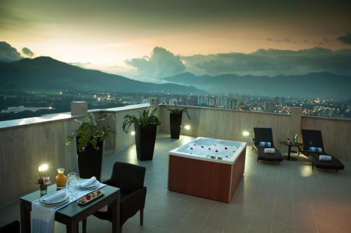 Hesperia WTC Valencia near Arturo Michelena International Airport Hesperia WTC Valencia near Arturo Michelena International Airport