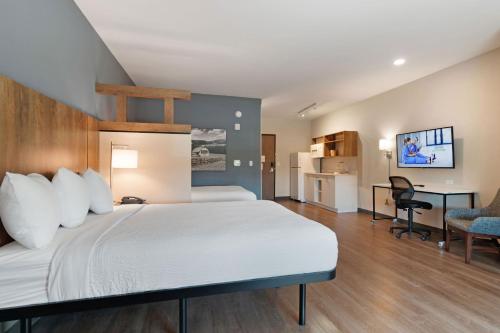 Extended Stay America Premier Suites - Port Charlotte - I-75 in Port Charlotte (FL) Extended Stay America Premier Suites - Port Charlotte - I-75 in Port Charlotte (FL)