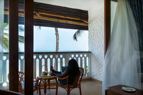 Балкон/тераса, Travellers Beach Hotel in Момбаса Балкон/тераса, Travellers Beach Hotel in Момбаса