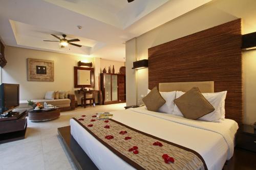 Two Seasons Boracay Resort near Diniwid Beach Two Seasons Boracay Resort near Diniwid Beach