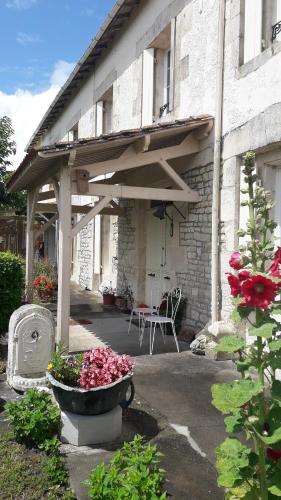 入口, Domaine de Pelouaille - chambre d'hôtes (Domaine de Pelouaille - chambre d'hotes) in 聖讓當熱利 入口, Domaine de Pelouaille - chambre d'hôtes (Domaine de Pelouaille - chambre d'hotes) in 聖讓當熱利