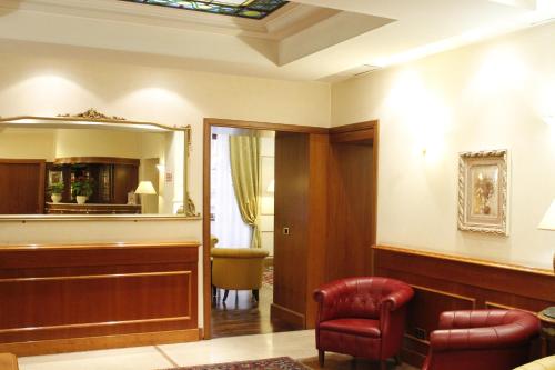 Hall, Torino Hotel in Roma Hall, Torino Hotel in Roma