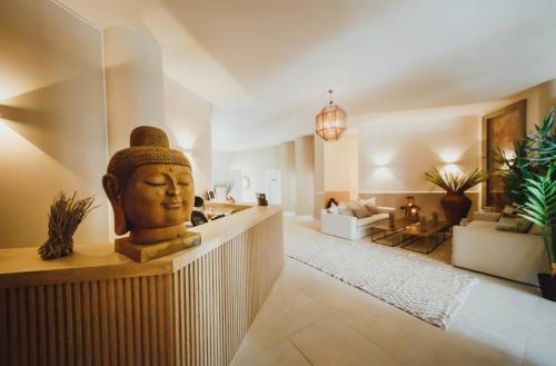مساج, Caesar Resort & SPA in Trikomo (Iskele) مساج, Caesar Resort & SPA in Trikomo (Iskele)