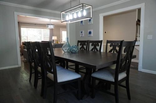 Beautiful & large newly renovated 5 bedroom house. in Other Beautiful & large newly renovated 5 bedroom house. in Other