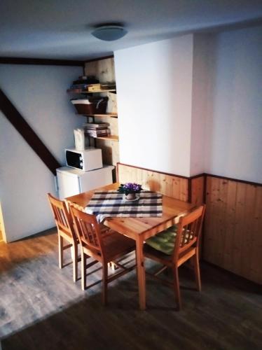 共用Lounge/電視區, Penzion U Lucerny s malou farmičkou (Penzion U Lucerny s malou farmickou) in 基特利察 共用Lounge/電視區, Penzion U Lucerny s malou farmičkou (Penzion U Lucerny s malou farmickou) in 基特利察