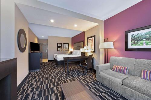 La Quinta Inn & Suites by Wyndham West Monroe in West Monroe (Lousiana) La Quinta Inn & Suites by Wyndham West Monroe in West Monroe (Lousiana)