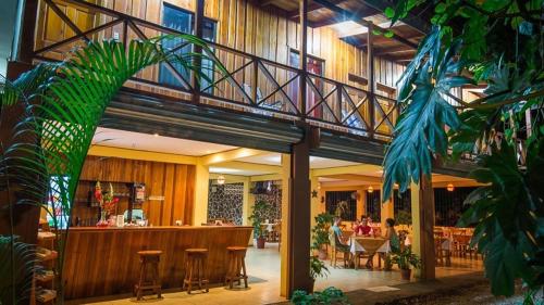 H&B Lodge Restaurant