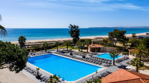 สระว่ายน้ำ, Pestana Dom Joao II & Beach Resort Hotel in อัลวอร์ สระว่ายน้ำ, Pestana Dom Joao II & Beach Resort Hotel in อัลวอร์