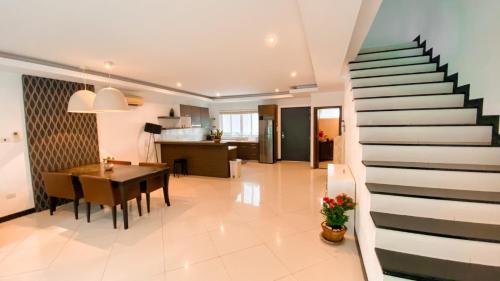 タバルガ プール ヴィラズ5