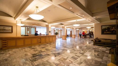 Lobby, Brandon Hotel Conference & Leisure Centre in Tralee Lobby, Brandon Hotel Conference & Leisure Centre in Tralee