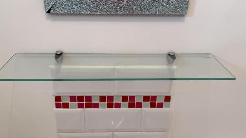 Bathroom, Perry Road, beautiful large house available for Guests and Contractors Parking wifi in New Basford Bathroom, Perry Road, beautiful large house available for Guests and Contractors Parking wifi in New Basford