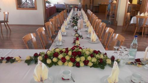 Üzleti központ, Gasthof zum Furstenthal in Frauenstein Üzleti központ, Gasthof zum Furstenthal in Frauenstein