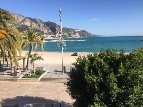 Beach, ibis budget Menton Bord de Mer in Menton Beach, ibis budget Menton Bord de Mer in Menton