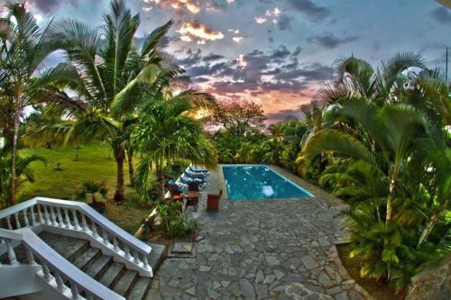 This photo about The Villa Bethney shared on HyHotel.com