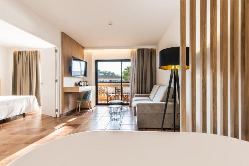 Mon Port Hotel and Spa in Andratx / Camp de Mar Mon Port Hotel and Spa in Andratx / Camp de Mar