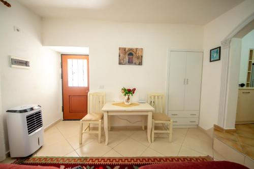 Удобства, Guest House Garden in Гжирокастер Удобства, Guest House Garden in Гжирокастер