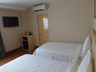 Guestroom, Metro Hotel @ KL Sentral near KL Sentral Monorail Station Guestroom, Metro Hotel @ KL Sentral near KL Sentral Monorail Station