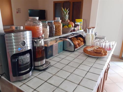 Cozinha, Martinique hostel in Sainte-Luce Cozinha, Martinique hostel in Sainte-Luce