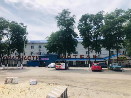 Гостиница Родничок in Zaoserednyye Sady Гостиница Родничок in Zaoserednyye Sady