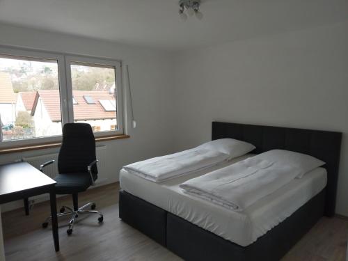 70 m² liebevoll renovierte Ferienwohnung in Schonungen 70 m² liebevoll renovierte Ferienwohnung in Schonungen