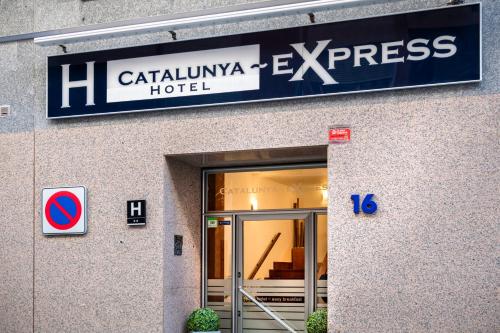 Entrada, Hotel Catalunya Express in Tarragona City Center Entrada, Hotel Catalunya Express in Tarragona City Center