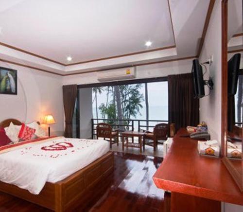 リパ ベイ リゾート (Lipa Bay Resort) in ナトン リパ ベイ リゾート (Lipa Bay Resort) in ナトン