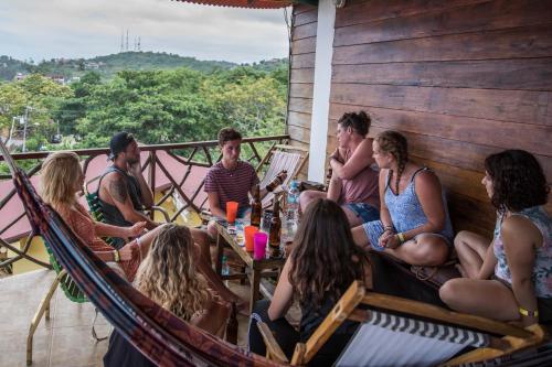 Terraza/balcón, Esperanto Bed & Breakfast Surf Hostel in Montañita Terraza/balcón, Esperanto Bed & Breakfast Surf Hostel in Montañita