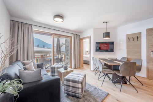 Balcony/terrace, AlpenParks Chalet & Apartment Alpina Seefeld in Seefeld Balcony/terrace, AlpenParks Chalet & Apartment Alpina Seefeld in Seefeld