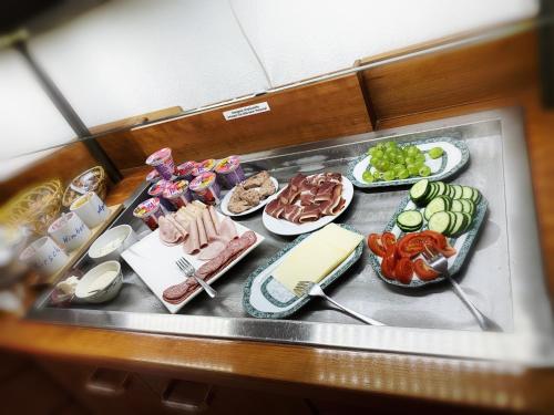 Ételek és italok, Hotel Birkenwerder in Birkenwerder Ételek és italok, Hotel Birkenwerder in Birkenwerder