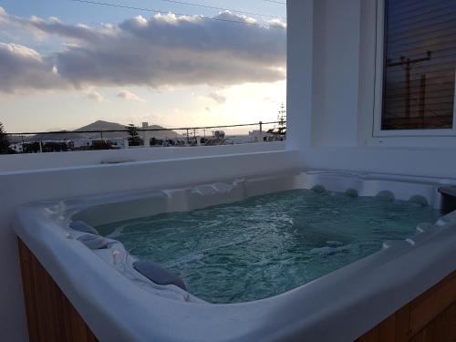 Hot tub, Polis of Naxos Boutique Hotel in Naxos Island Hot tub, Polis of Naxos Boutique Hotel in Naxos Island