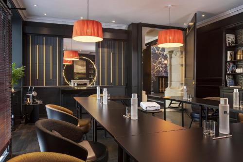 Meeting room / ballrooms, Elysees Regencia Hotel near Arc de Triomphe Meeting room / ballrooms, Elysees Regencia Hotel near Arc de Triomphe