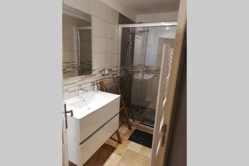 La maison du colombophile in Neuville Sur Ailette La maison du colombophile in Neuville Sur Ailette