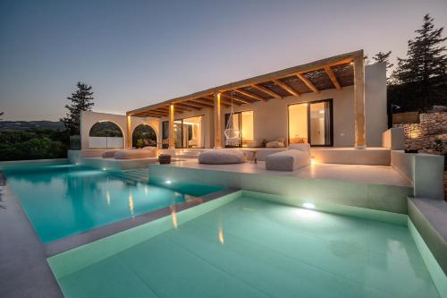 Балкон/терраса, URANOS di GIOIA Villa with magnificent sea view and infinity pool 18x4m in Закинтос Балкон/терраса, URANOS di GIOIA Villa with magnificent sea view and infinity pool 18x4m in Закинтос