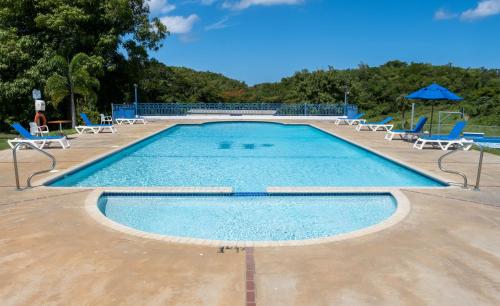 Kolam renang, Parador El Faro in Aguadilla Kolam renang, Parador El Faro in Aguadilla